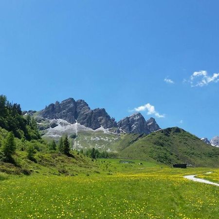 Готель Berggasthaus Edelweisshutte Ladurns Fleres Екстер'єр фото